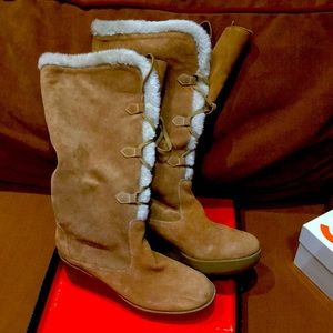 NWOB Michael Kors boots 10M